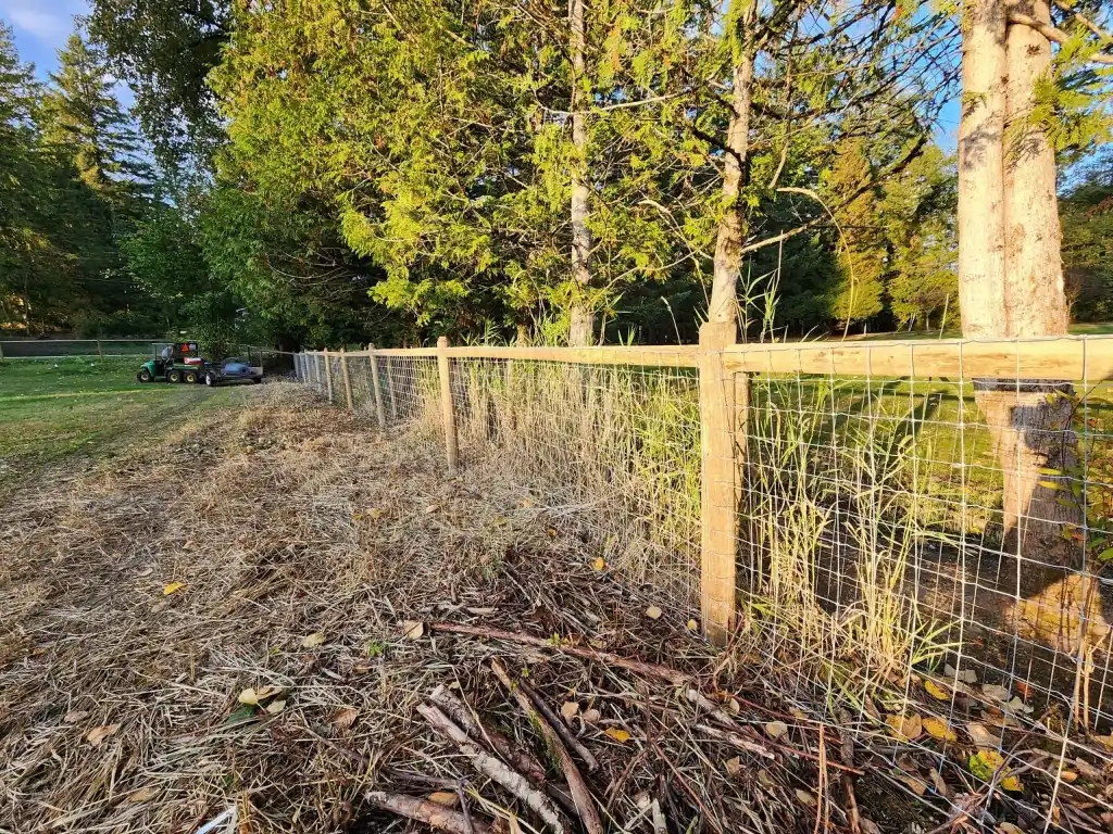 Farm & Agricultural Fencing